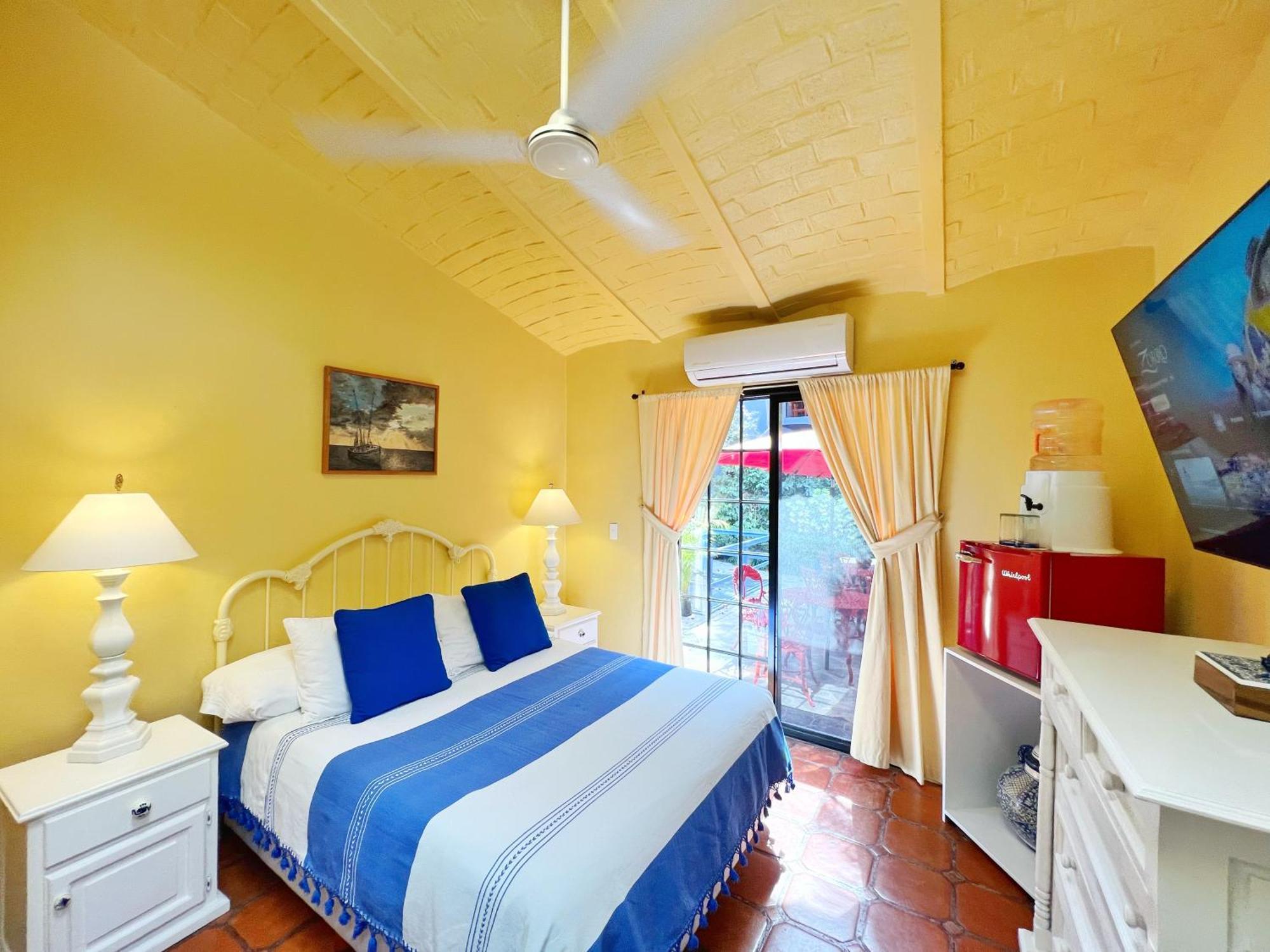 Estrellita'S Bed & Breakfast Ахихик Экстерьер фото