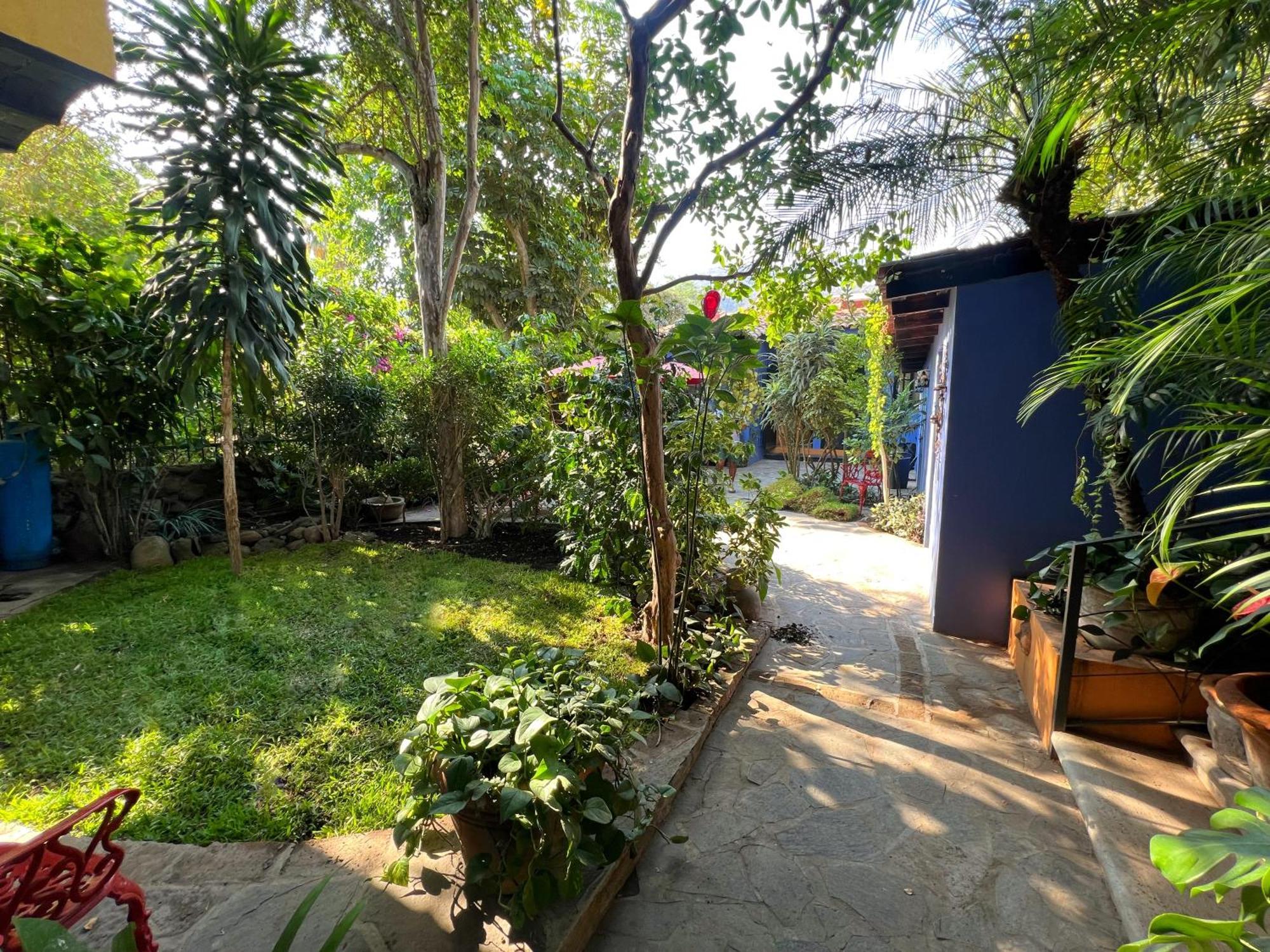 Estrellita'S Bed & Breakfast Ахихик Экстерьер фото