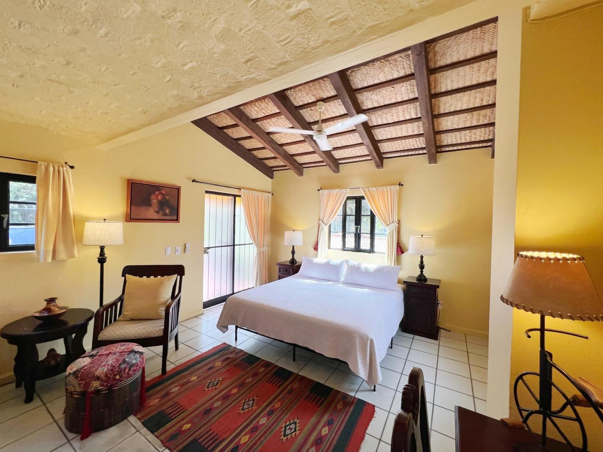 Estrellita'S Bed & Breakfast Ахихик Экстерьер фото