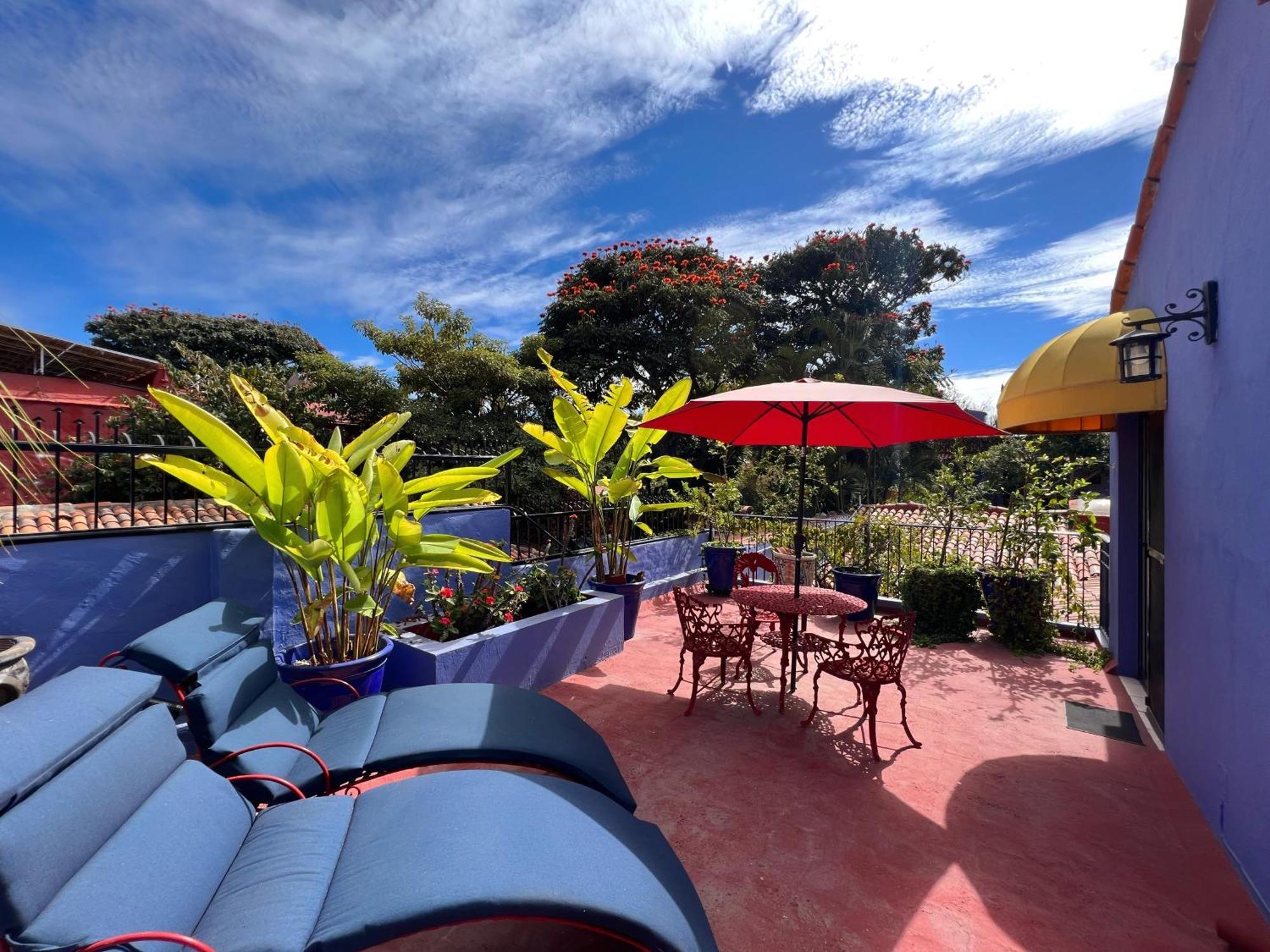 Estrellita'S Bed & Breakfast Ахихик Экстерьер фото