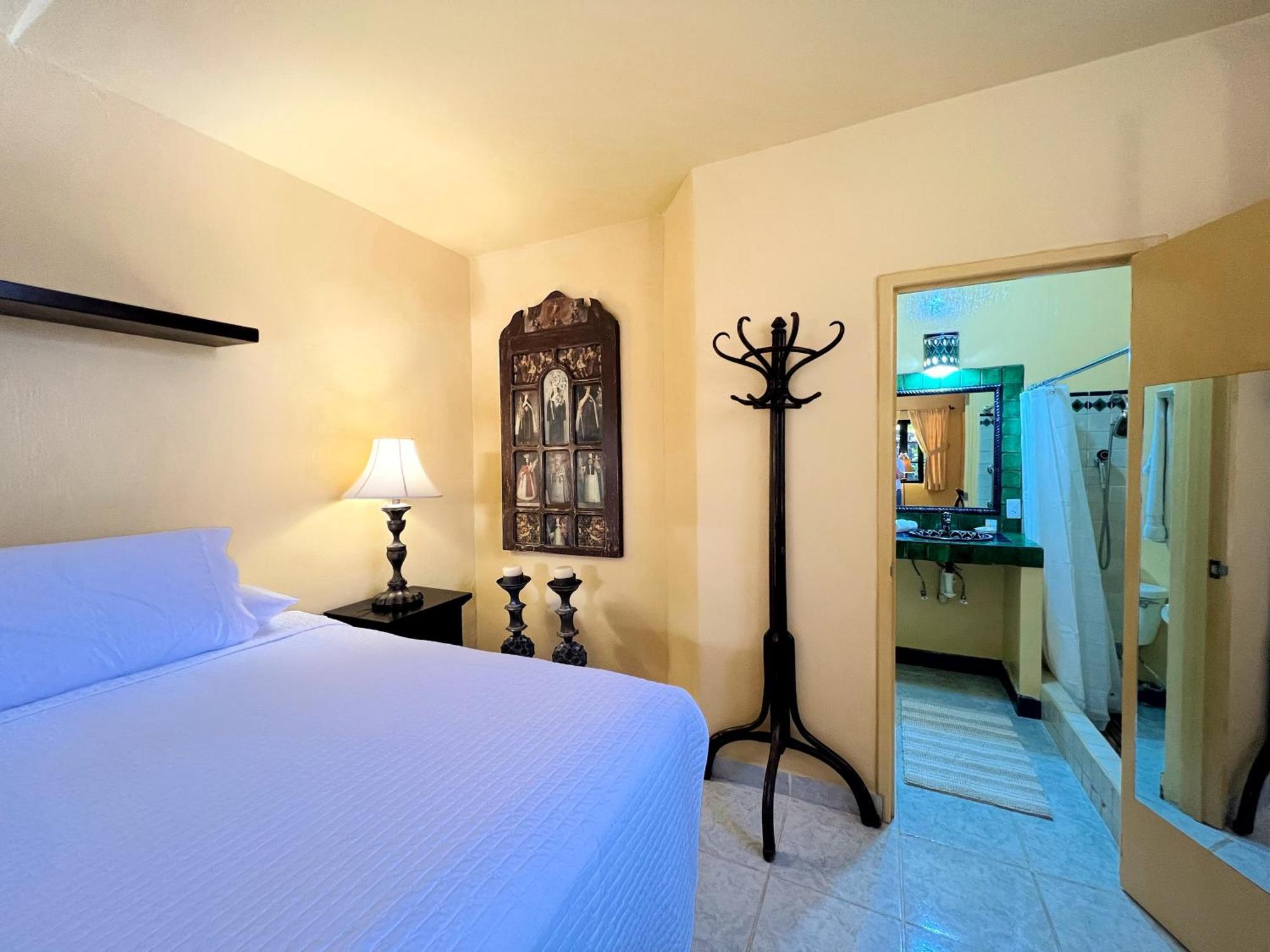 Estrellita'S Bed & Breakfast Ахихик Экстерьер фото